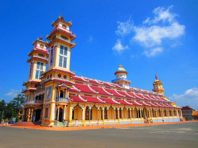 toa-thanh-tay-ninh.jpg (85 KB)